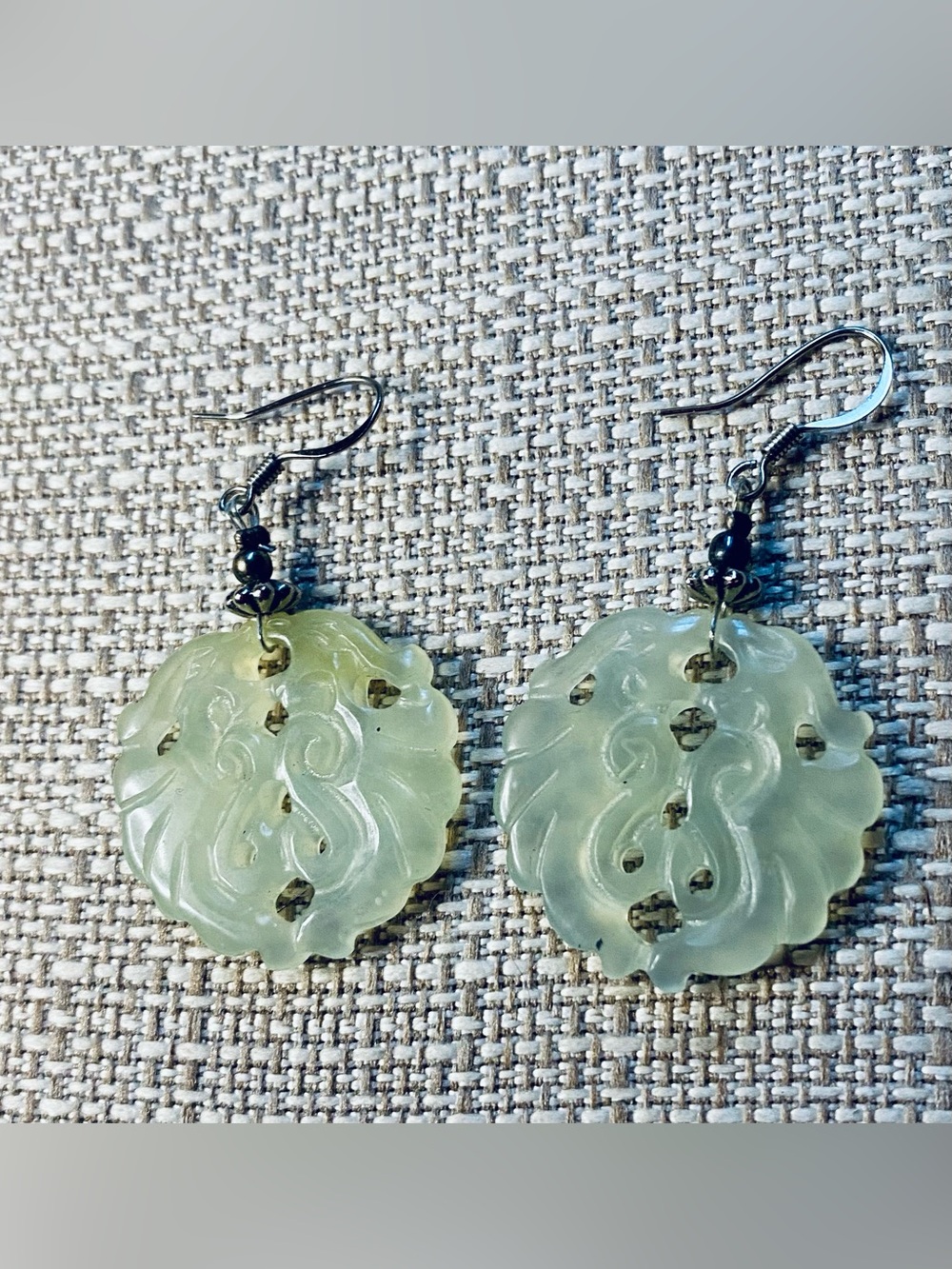 Hand-Carved Pale Green Jade Drop Earrings - Picture 4 of 4